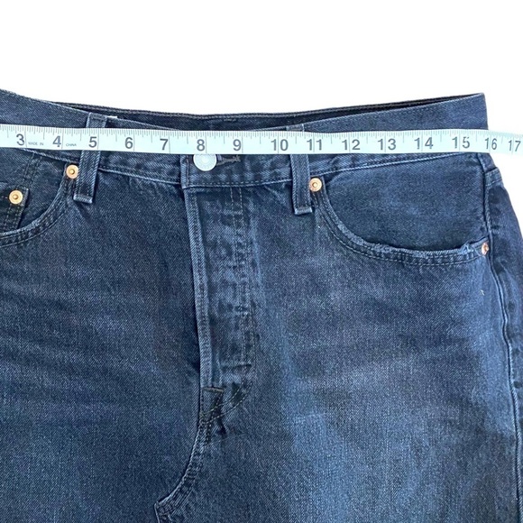 LEVI'S Deconstructed Washed Black Cutoff Denim Mini Skirt - Picture 12 of 12